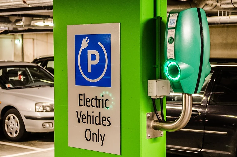 The Cost of Electric Car Charging Points for Businesses in Ireland
